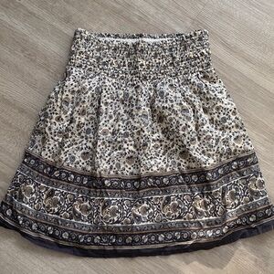 Zara basic Floral Patterned Women's high waisted skirt